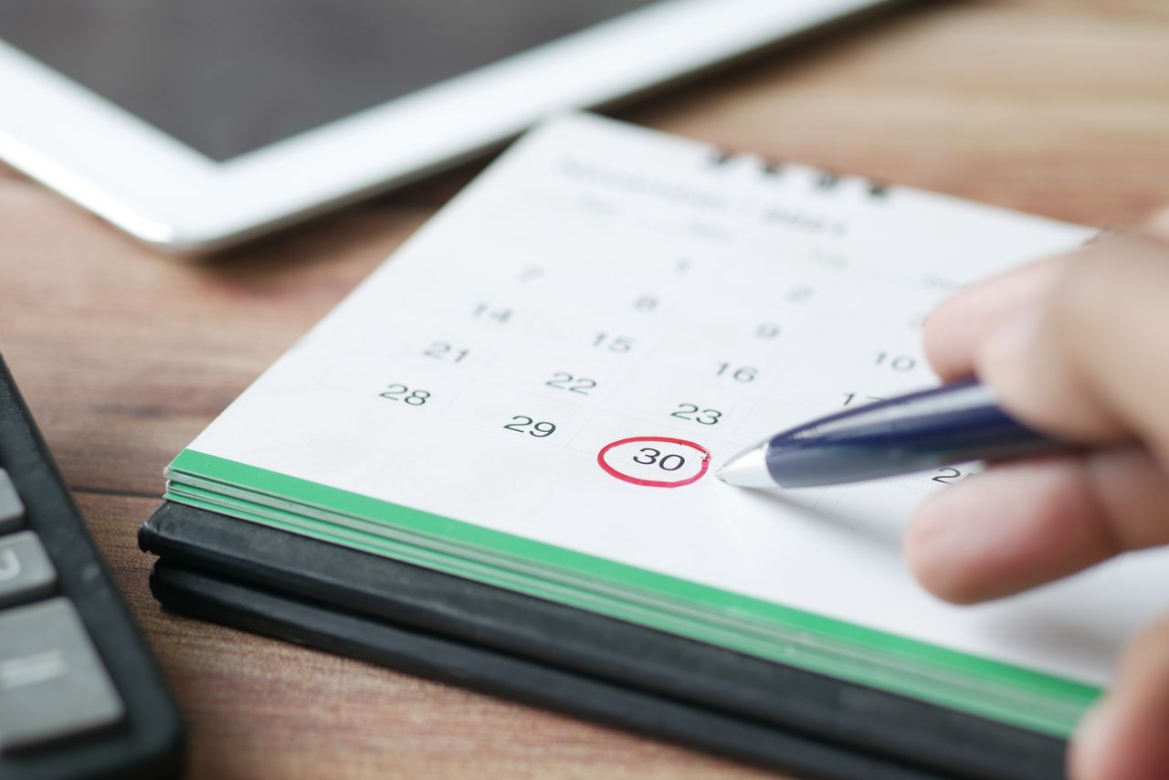 What Delays Month-End Closing in Small Legal Firms